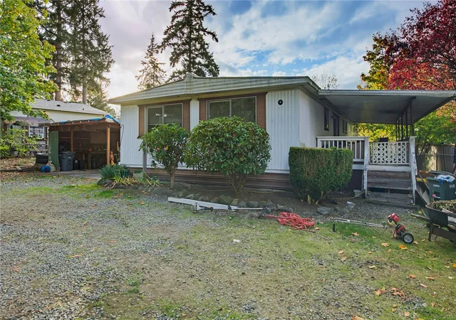 Photo 2 of Manufactured home for sale at 11302 199th Avenue E, Bonney Lake, WA 98391 | MLS# NWM2599345 | Listing updated on 2026-10-29