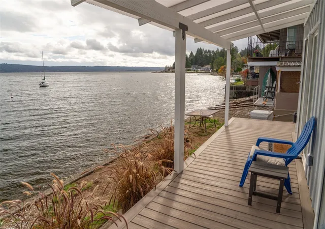 Photo 4 of Single family home for sale at 22710 US Hwy 101, Hoodsport, WA 98548 | MLS# NWM2599375 | Listing updated on 2026-10-30