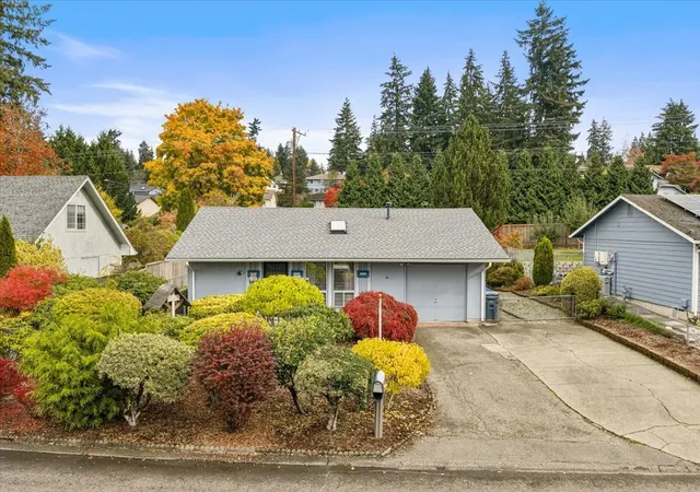 Photo 1 of Single family home for sale at 2811 Forest Rim Ct N, Puyallup, WA 98374 | MLS# NWM2599403 | Listing updated on 2026-10-29