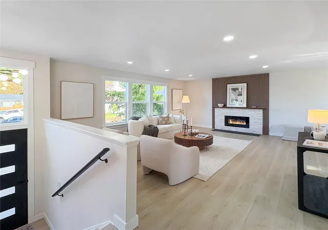 Photo 2 of Single family home for sale at 2211 S 283rd Street, Federal Way, WA 98003 | MLS# NWM2599435 | Listing updated on 2026-10-29