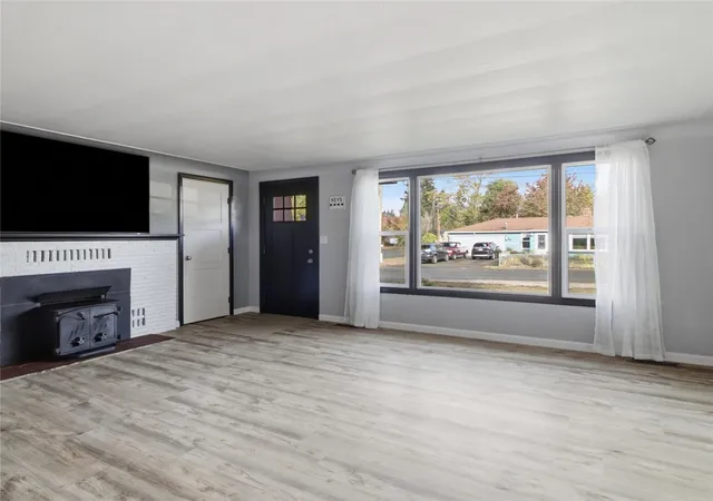 Photo 4 of Single family home for sale at 4603 17th Avenue SE, Lacey, WA 98503 | MLS# NWM2599501 | Listing updated on 2026-10-29