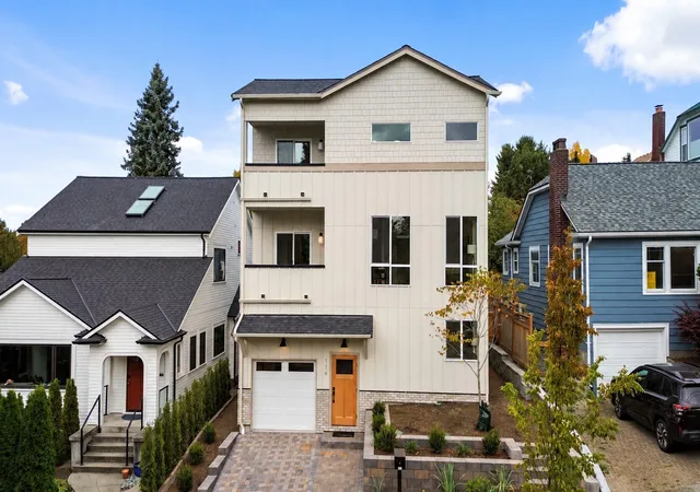 Photo 1 of Condo for sale at 116 N 55th Street, Seattle, WA 98103 | MLS# NWM2599513 | Listing updated on 2026-10-29