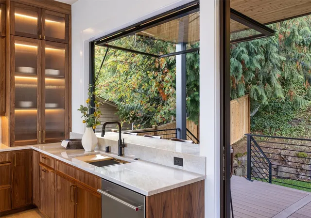 Photo 3 of Single family home for sale at 7721 57th Avenue NE, Seattle, WA 98115 | MLS# NWM2599549 | Listing updated on 2026-10-30