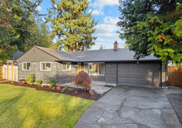 Single family home for sale at 10215 Hemlock St SW, Lakewood, WA 98498 | MLS# NWM2599554