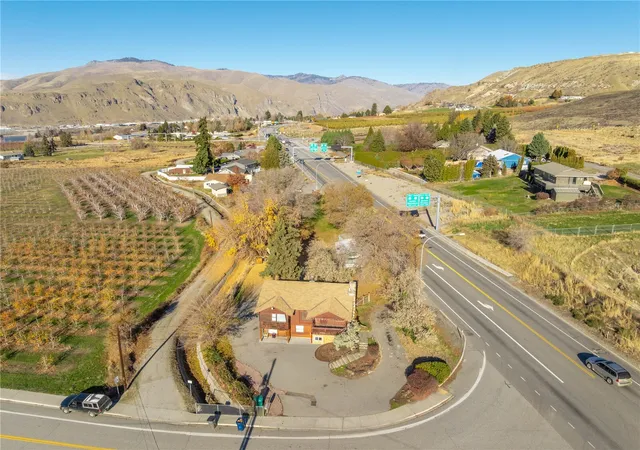 Photo 3 of House for sale at 5 35th Street NW, East Wenatchee, WA 98802 | MLS# NWM2599566 | Listing updated on 2026-10-29