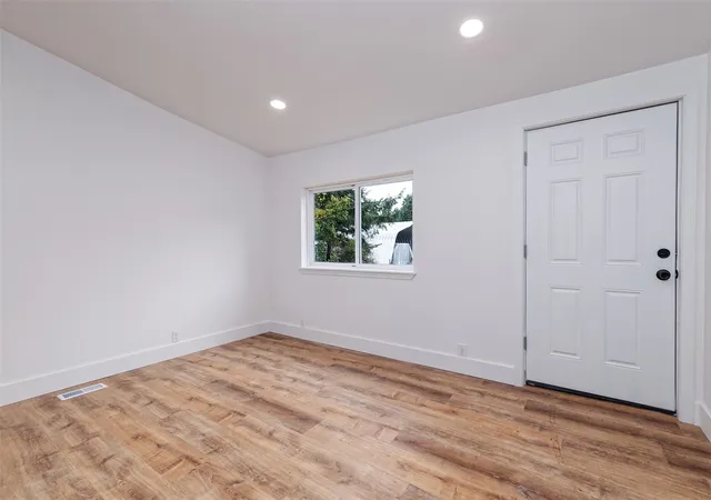 Photo 2 of Manufactured home for sale at 201 W Delight Park Rd, Shelton, WA 98584 | MLS# NWM2599568 | Listing updated on 2026-10-30