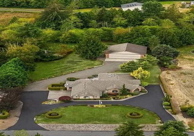 Single family home for sale at 11822 123rd Avenue NE, Lake Stevens, WA 98258 | MLS# NWM2599569