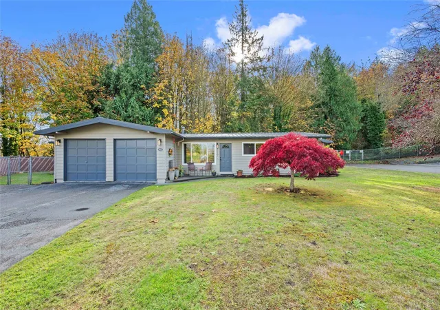 Photo 1 of Single family home for sale at 3027 Burl Pl, Everett, WA 98203 | MLS# NWM2599642 | Listing updated on 2026-10-30