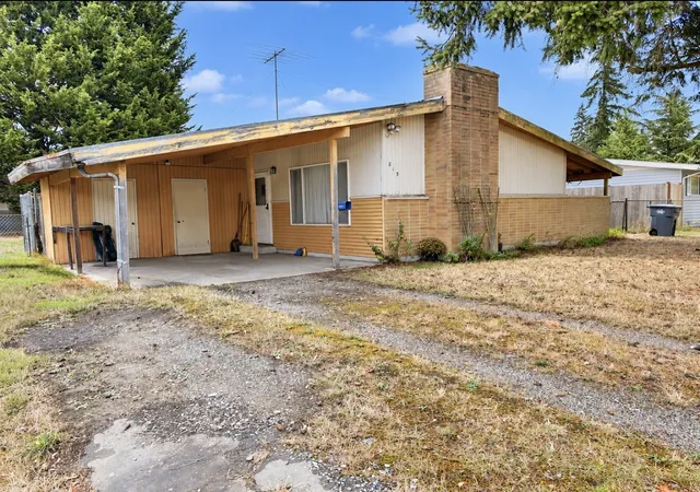 Photo 1 of Single family home for sale at 815 138th, Tacoma, WA 98444 | MLS# NWM2599703 | Listing updated on 2026-10-30