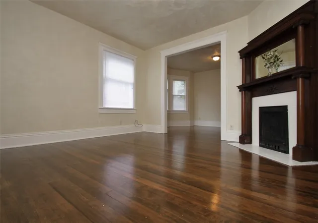 Photo 4 of House for sale at 705 N 2nd Street, Tacoma, WA 98403 | MLS# NWM2599745 | Listing updated on 2026-10-30