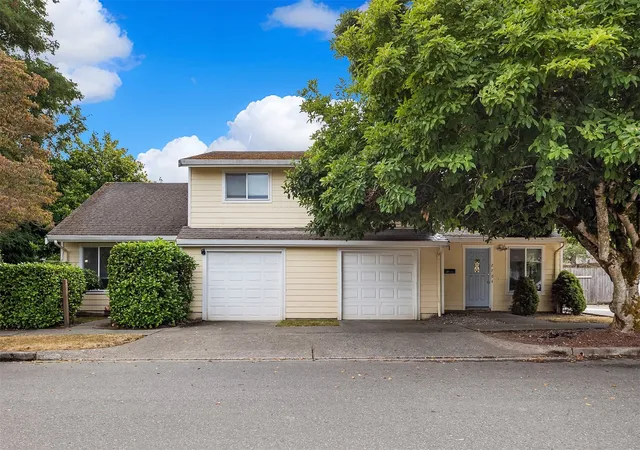 Multi family home for sale at 2704 N 10th Street, Tacoma, WA 98406 | MLS# NWM2599756