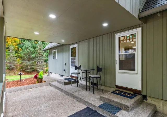 Photo 2 of Single family home for sale at 9410 Waddell Crk Rd SW, Olympia, WA 98512 | MLS# NWM2599768 | Listing updated on 2026-10-30