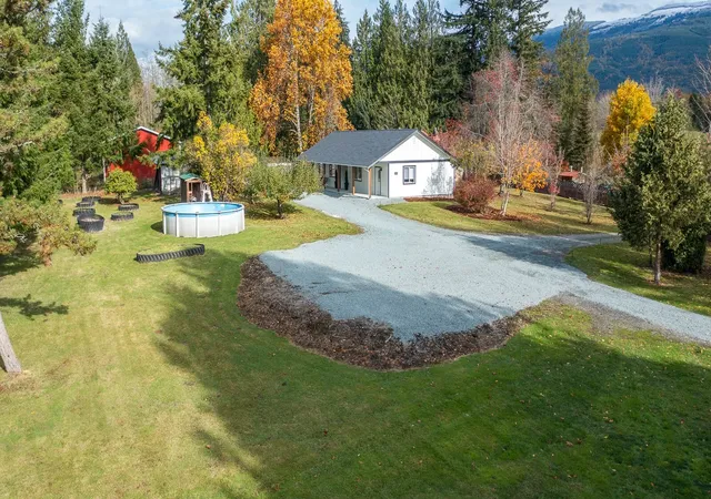 Single family home for sale at 22376 Grip Rd, Sedro Woolley, WA 98284 | MLS# NWM2599833