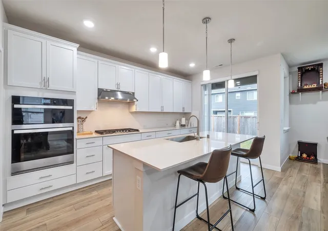 Photo 3 of Single family home for sale at 13307 Pines Ln E, Puyallup, WA 98374 | MLS# NWM2599855 | Listing updated on 2026-10-30