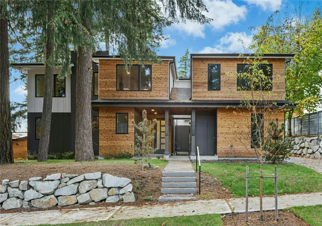 Photo 1 of Condo for sale at 10827 104th Avenue NE, Kirkland, WA 98033 | MLS# NWM2599895 | Listing updated on 2026-10-30