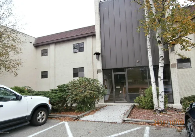 Photo 1 of Condominium at 139 Foxfire Dr #306, Mount Pocono, PA 18344 | MLS# PM-74288 | | Sold on 2020-03-27