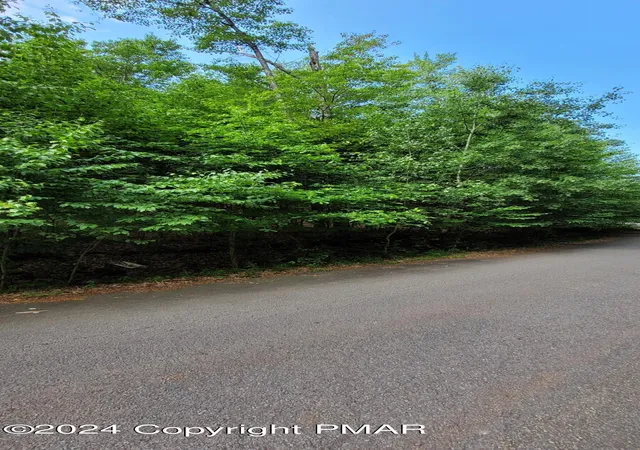 Photo 3 of Land for sale at H17 Wolf Hollow Rd, Lake Harmony, PA 18624 | MLS# PM-104418 | Listing updated on 2026-04-10