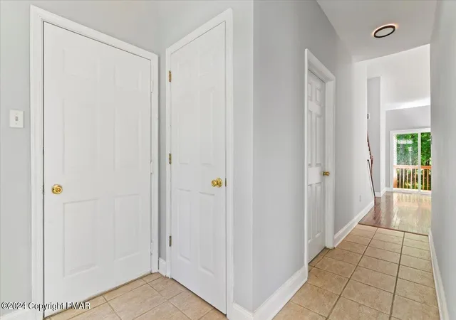 Photo 3 of Sale Pending at 317 Witness Tree Ct, East Stroudsburg, PA 18301 | MLS# PM-115553 | Listing updated on 2025-05-05