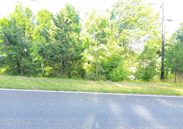 Photo 1 of Land for sale at Lot 3428 Lancaster Dr, Bushkill, PA 18324 | MLS# PM-116697 | Listing updated on 2025-05-05
