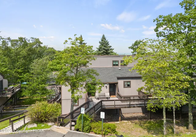 Homes for sale in Tannersville, PA | 115 Cross Country Ln, Tannersville, PA 18372 | MLS# PM-119210