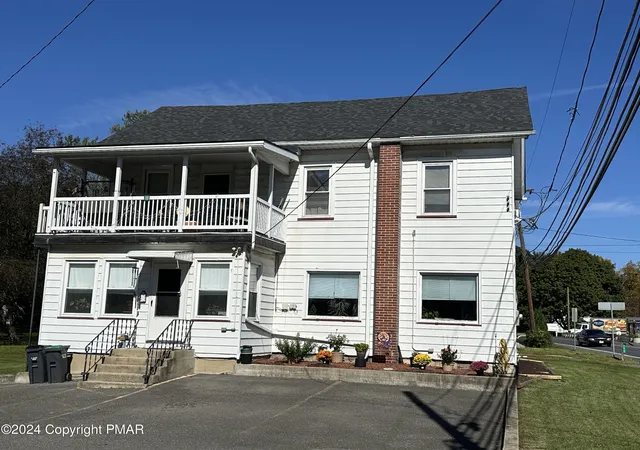 Photo 4 of Single family home for sale at 109 Scenic Dr, Kunkletown, PA 18058 | MLS# PM-119373 | Listing updated on 2025-03-31