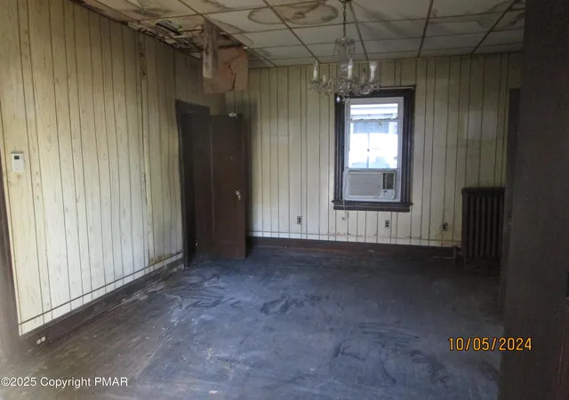 Photo 14 of Sale Pending at 146 Buttonwood St, Jessup, PA 18434 | MLS# PM-119659 | Listing updated on 2025-11-10