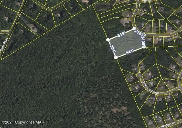 Homes for sale in East Stroudsburg, PA | 1052 Bear Swamp Rd, East Stroudsburg, PA 18302 | MLS# PM-120473