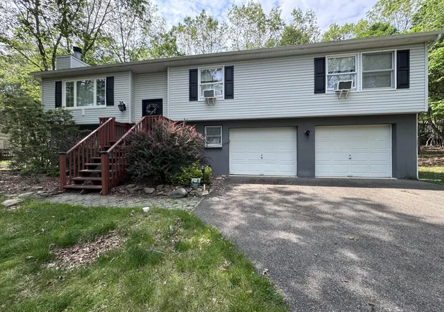 2nd image of 119 Antler Tr, Albrightsville, PA 18210 | MLS# PM-121249