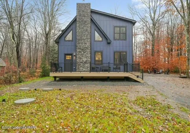 Photo 1 of Single family home for sale at 115 Bushkill Dr, Pocono Lake, PA 18347 | MLS# PM-121645 | Listing updated on 2025-12-01