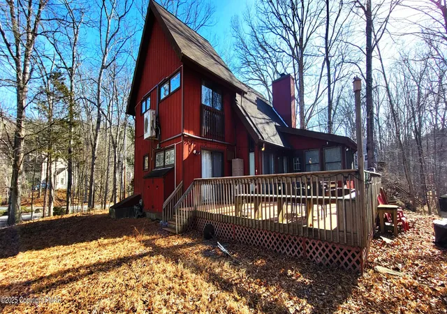 Photo 42 of Single family home for sale at 6298 Decker Rd, Bushkill, PA 18324 | MLS# PM-121746 | Listing updated on 2025-10-18