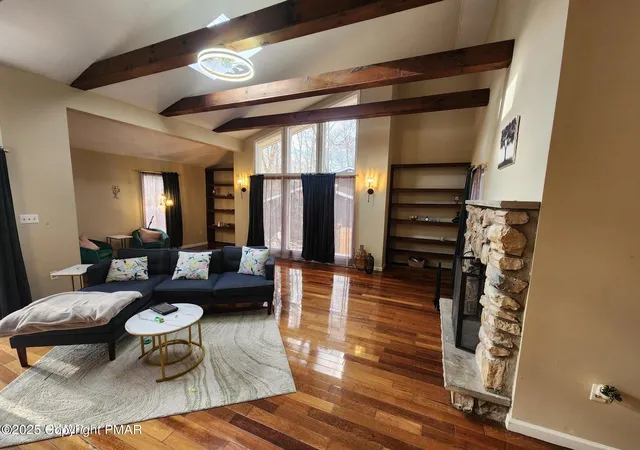 3rd image of 12044 Maplewood Dr, East Stroudsburg, PA 18302 | MLS# PM-121865