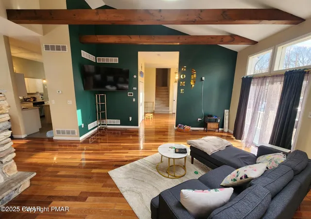 5th image of 12044 Maplewood Dr, East Stroudsburg, PA 18302 | MLS# PM-121865