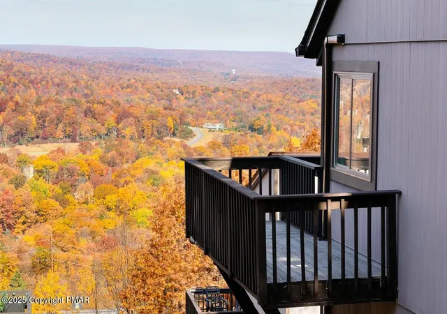 Photo 2 of Townhouse for sale at 251 High Pass Way, Tannersville, PA 18372 | MLS# PM-122020 | Listing updated on 2026-02-15
