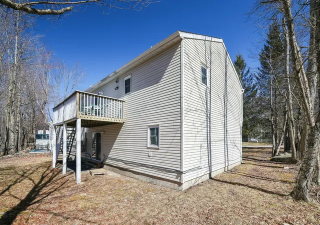 Photo 2 of Single family home for sale at 4587 Briarcliff Ter, Tobyhanna, PA 18466 | MLS# PM-130683 | Listing updated on 2025-05-27