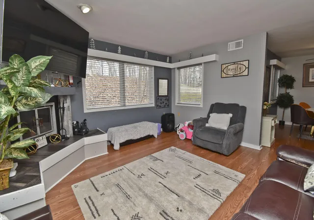 Photo 3 of Condo for sale at 57 Valley View Ct, East Stroudsburg, PA 18302 | MLS# PM-130888 | Listing updated on 2025-10-01