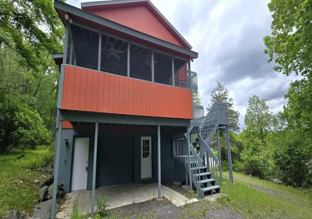 Photo 36 of Single family home for sale at 1142 Yorkshire Ln, Bushkill, PA 18324 | MLS# PM-131218 | Listing updated on 2025-05-24