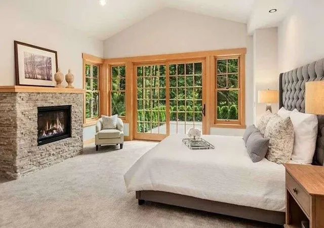 Photo 11 of Mansion for sale at 105 Boones Trl, Pocono Pines, PA 18350 | MLS# PM-131225 | Listing updated on 2025-07-17