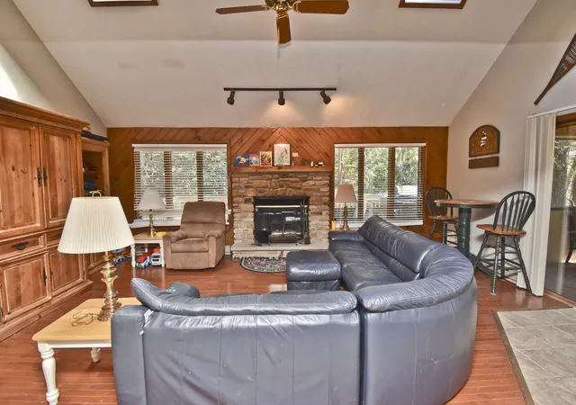 Photo 3 of Single family home for sale at 248 Miller Dr, Pocono Pines, PA 18350 | MLS# PM-131376 | Listing updated on 2025-06-19