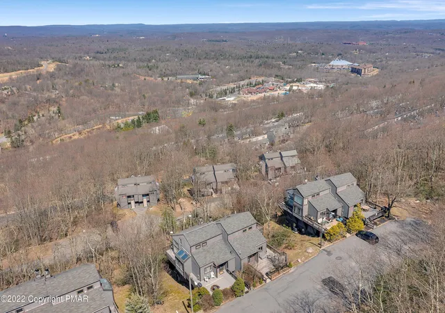 Photo 3 of Townhouse for sale at 269 Big Pocono Pass, Tannersville, PA 18372 | MLS# PM-131456 | Listing updated on 2026-04-08