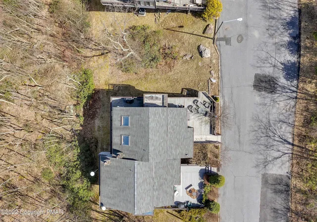 Photo 3 of Townhouse for sale at 269 Big Pocono Pass, Tannersville, PA 18372 | MLS# PM-131456 | Listing updated on 2026-04-08