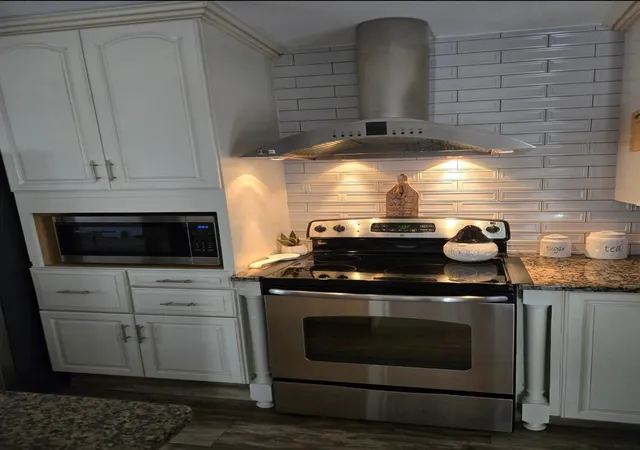 Photo 4 of Single family home for sale at 3118 Ogontz Dr S, Pocono Lake, PA 18347 | MLS# PM-131845 | Listing updated on 2025-09-19