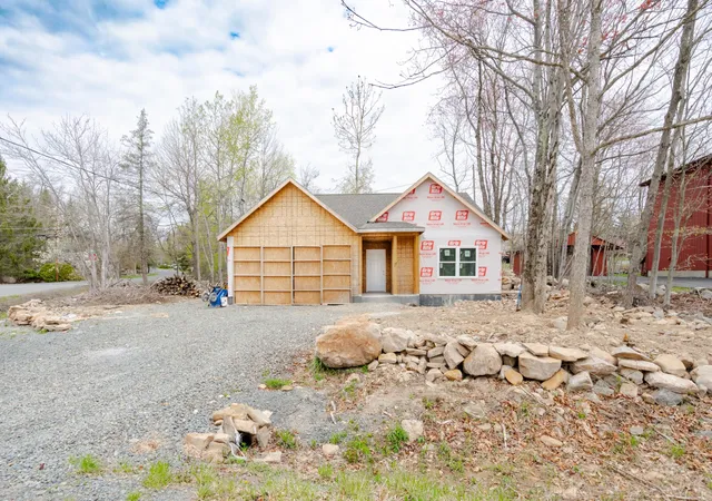 Photo 1 of Single family home for sale at 3111 Briarwood Dr #Lt D311, Tobyhanna, PA 18466 | MLS# PM-131904 | Listing updated on 2025-09-15