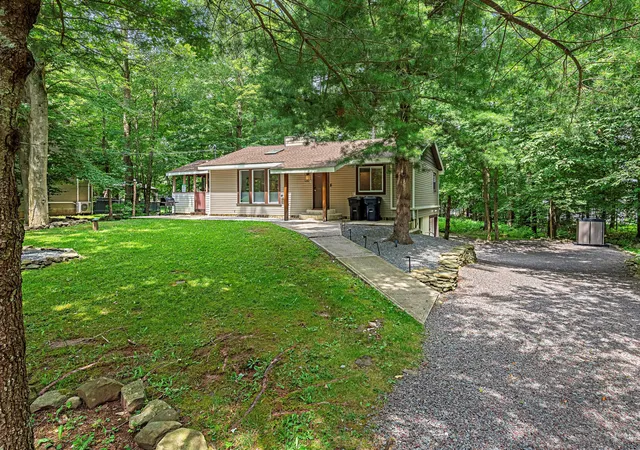 Homes for sale in Blakeslee, PA | 113 Birchwood Rd, Blakeslee, PA 18610 | MLS# PM-131943