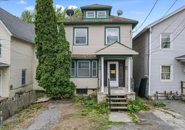 Photo 1 of Sale Pending at 231 Putnam St, Scranton, PA 18508 | MLS# PM-131931 | Listing updated on 2025-08-25