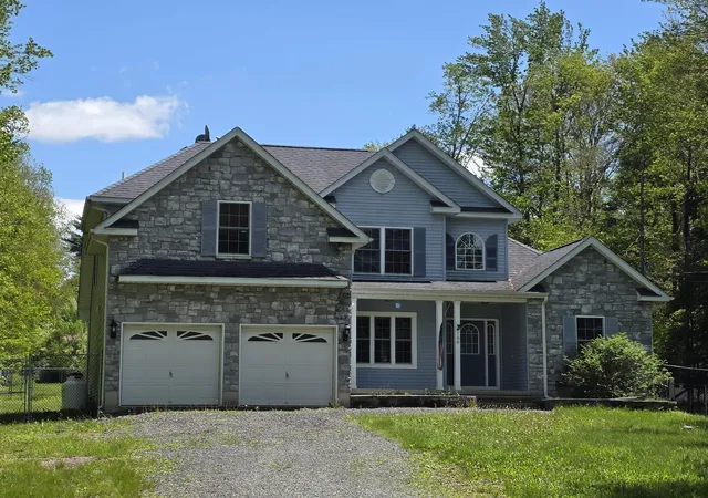 Photo 1 of Single family home for sale at 188 Greenwood Dr, Pocono Lake, PA 18347 | MLS# PM-132401 | Listing updated on 2025-10-11
