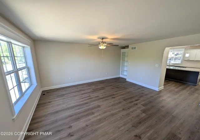 Photo 4 of Single family home for sale at 411 Pierce Ln, East Stroudsburg, PA 18301 | MLS# PM-132394 | Listing updated on 2026-09-01
