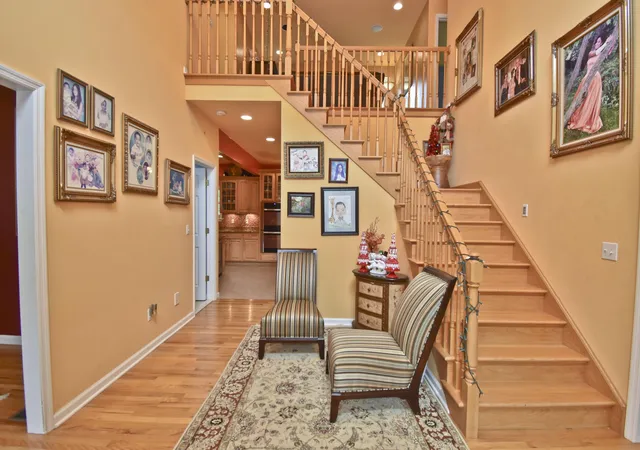 3rd image of 210 Edwin Ln, Stroudsburg, PA 18360 | MLS# PM-132688