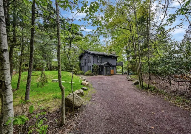 84th image of 6206 Lakeview Dr, Pocono Pines, PA 18350 | MLS# PM-132736