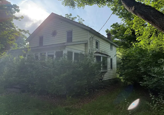 Photo 4 of Single family home for sale at 1177 Viaduct St, Susquehanna, PA 18847 | MLS# PM-132991 | Listing updated on 2025-11-19