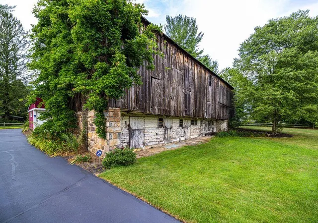 2nd image of 909 Interchange Rd, Kresgeville, PA 18333 | MLS# PM-133274